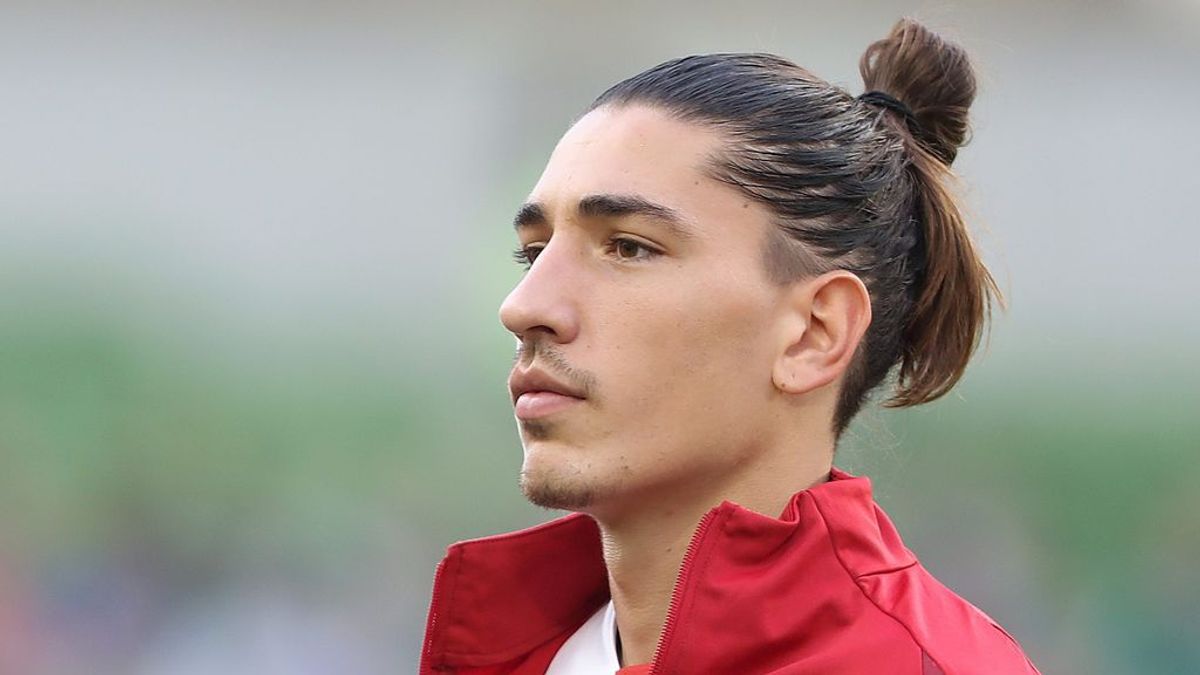 Bellerín denuncia insultos homófobos: “La gente me ha llamado lesbiana por dejarme el pelo largo”