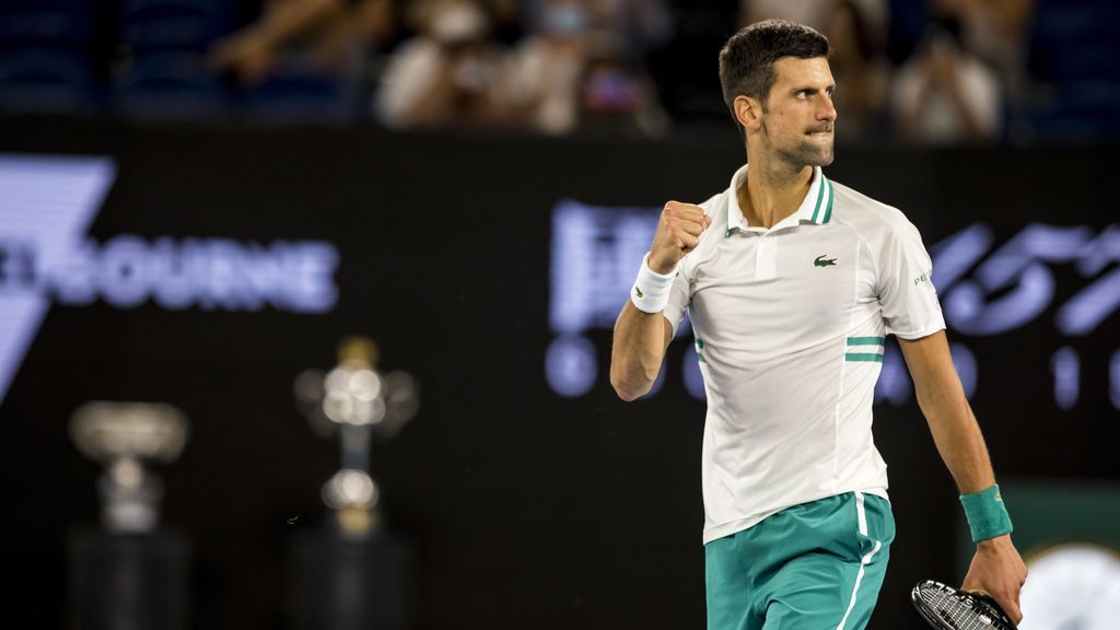 Djokovic se lleva en Open de Australia ante Medvedev y se queda a dos 'Grand Slam' de Federer y Nadal Djokovic se lleva en Open de Australia ante Medvedev y se queda a dos 'Grand Slam' de Federer y Nadal