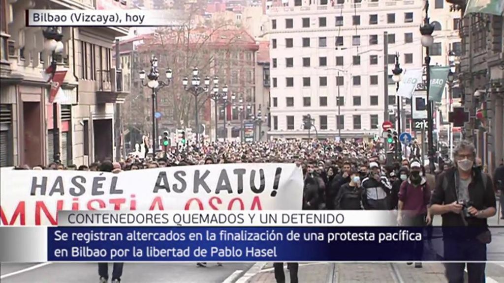 Nuevos altercados en una protesta en un principio pacífica por Hasél en Bilbao