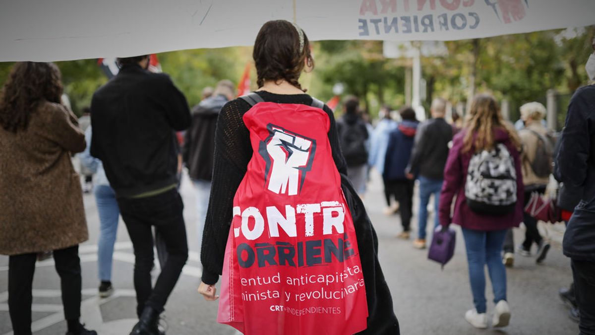 Los milenials pagan el pato de la crisis: menos ingresos, menos empleo y peores condiciones laborales Los milenials pagan el pato de la crisis: menos ingresos, menos empleo y peores condiciones laborales