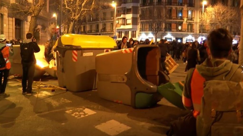 Los daños ocasionados en los disturbios de Barcelona superan el millón de euros