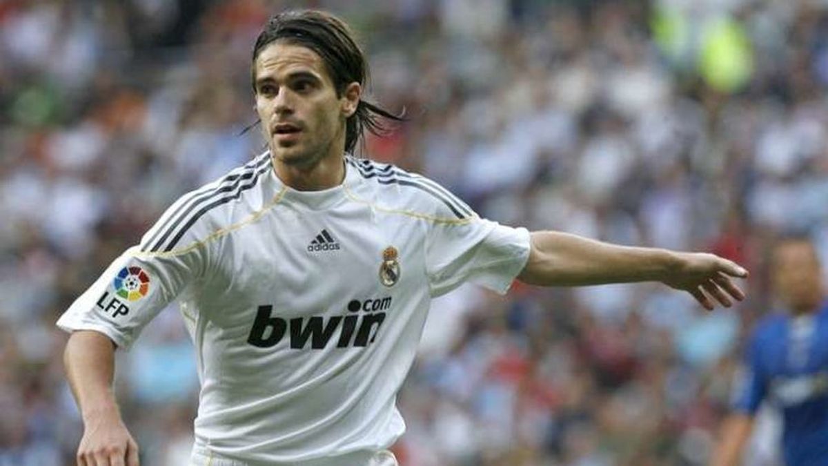 El dolor de Fernando Gago: se entera de la muerte de su hermano por un ictus en mitad de un partido El dolor de Fernando Gago: se entera de la muerte de su hermano por un ictus en mitad de un partido