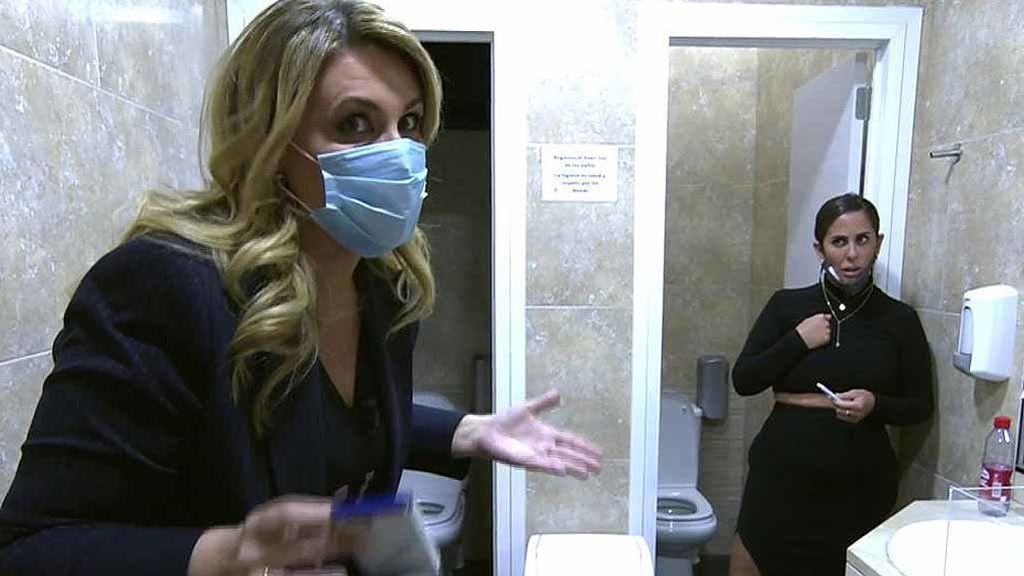 Anabel Pantoja se hace el test de embarazo en directo