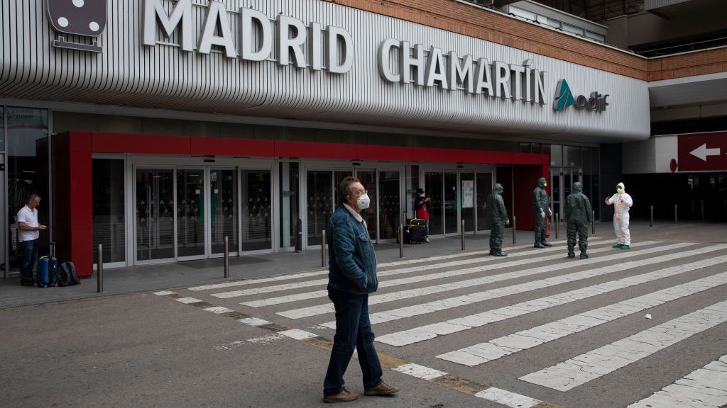 Madrid hará desde hoy test de antígenos a trabajadores en estaciones de tren