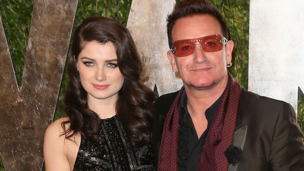 Eve Hewson con su padre, Bono de U2