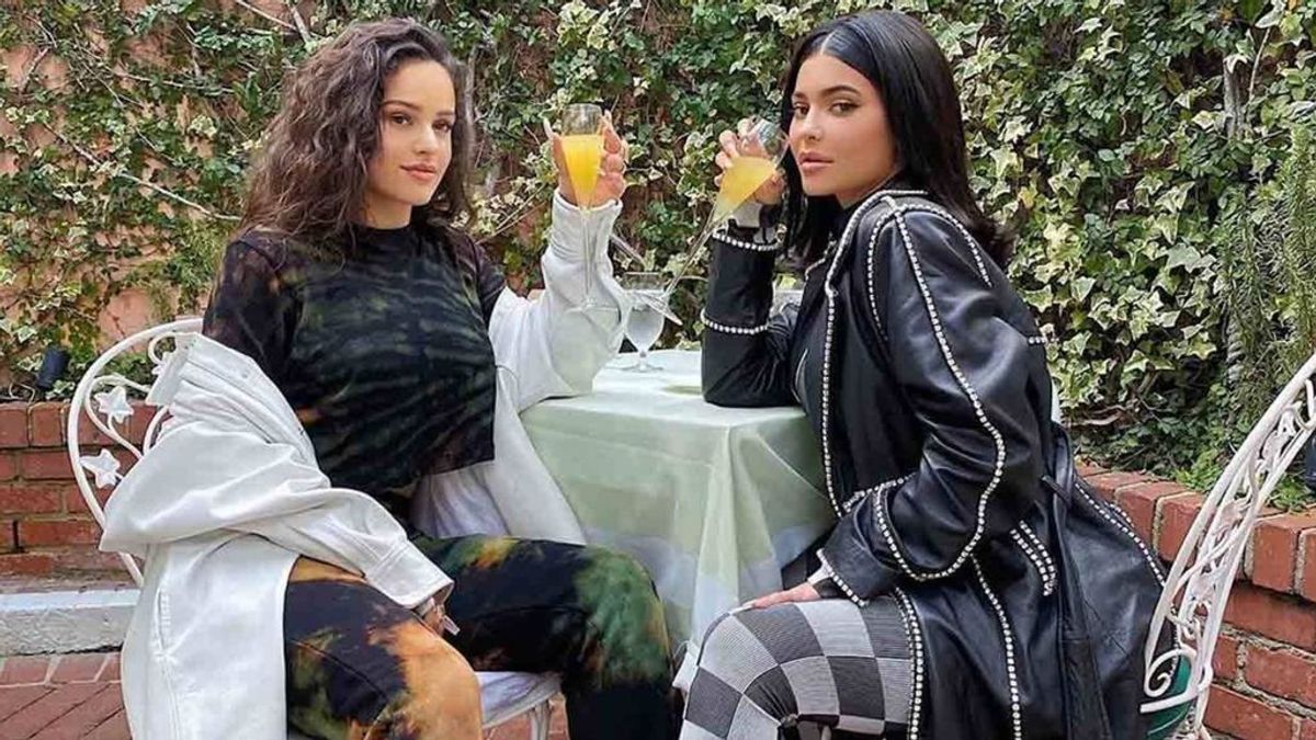 La prueba que confirma que Rosalía y Kylie Jenner siguen siendo amigas