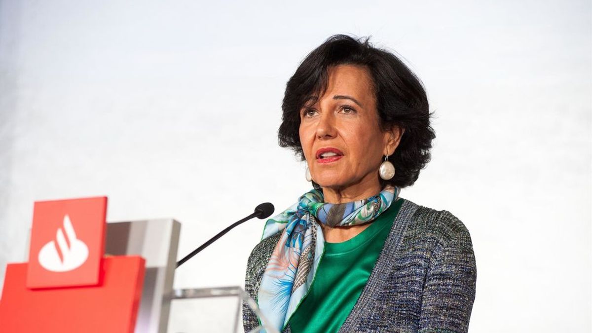 Ana Botín ganó 6,81 millones como presidenta del Santander en 2020, un 31% menos Ana Botín ganó 6,81 millones como presidenta del Santander en 2020, un 31% menos