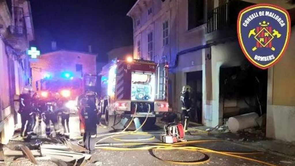 Una niña de 10 años y dos adultos resultan heridos al explotar una lavandería en Mallorca