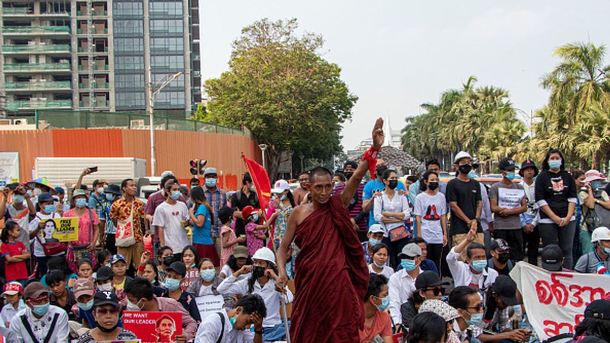 La ONU pide frenar la represión y alerta de la intimidación a trabajadores en Birmania La ONU pide frenar la represión y alerta de la intimidación a trabajadores en Birmania