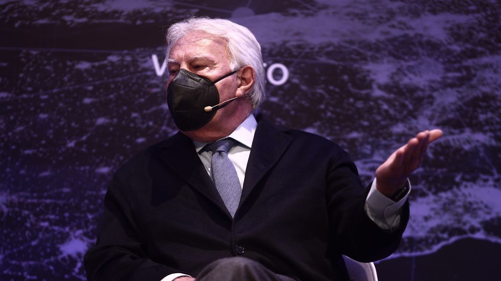 Felipe González contra Iglesias: "El que es incapaz de apoyar a las Fuerzas de Seguridad del Estado no merece gobernar" Felipe González contra Iglesias: "El que es incapaz de apoyar a las Fuerzas de Seguridad del Estado no merece gobernar"