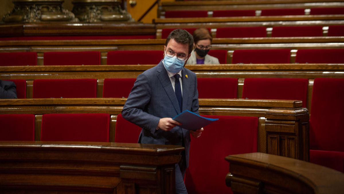 Los intentos de ERC por minimizar a Junts los relegan a una pugna con la CUP por la presidencia del Parlament Los intentos de ERC por minimizar a Junts los relegan a una pugna con la CUP por la presidencia del Parlament