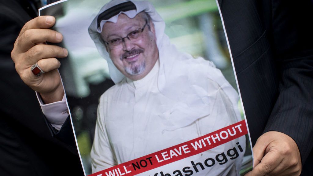 El Príncipe heredero de Arabia Saudí planeó el asesinato de Jamal Khashoggi, según EE. UU.
