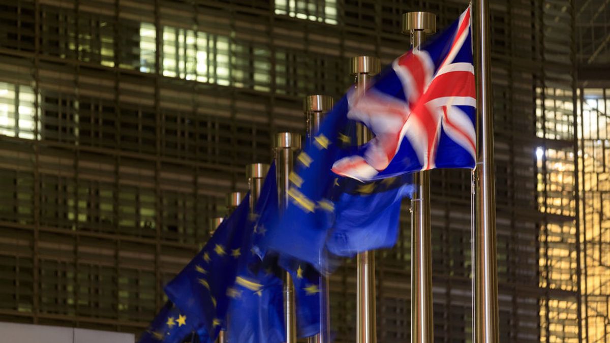 Bruselas y Londres negocian un giro de sus relaciones para evitar tensiones Bruselas y Londres negocian un giro de sus relaciones para evitar tensiones