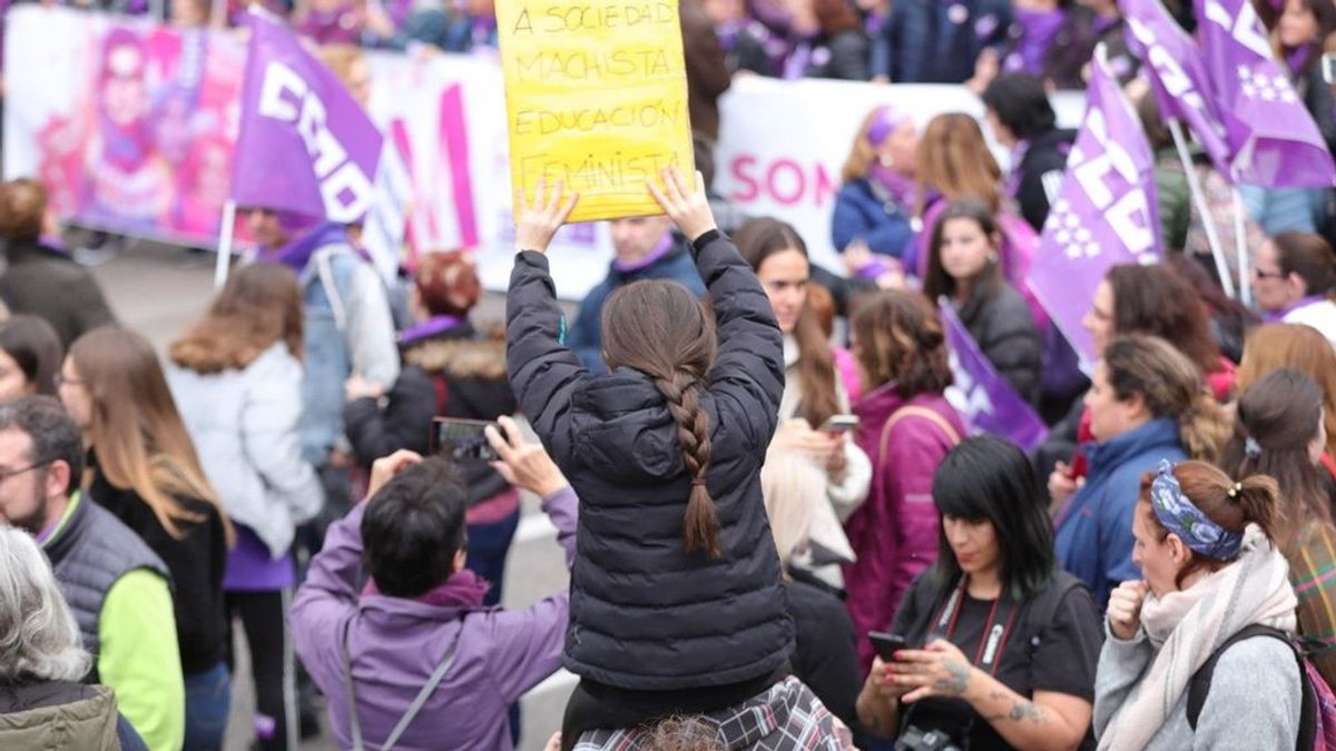 Interior prohíbe una marcha el 8M de 10.000 personas, otra de 500 pero permite las pequeñas Interior prohíbe una marcha el 8M de 10.000 personas, otra de 500 pero permite las pequeñas