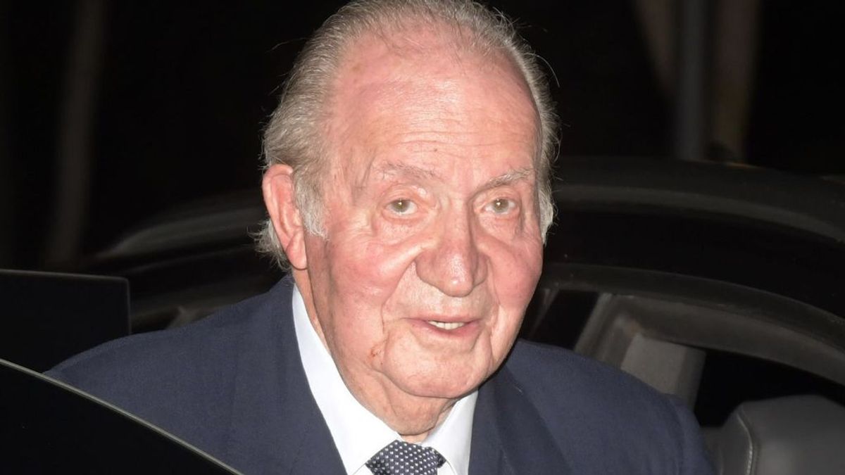 El rey emérito busca regularizar su situación fiscal para poder regresar a España El rey emérito busca regularizar su situación fiscal para poder regresar a España