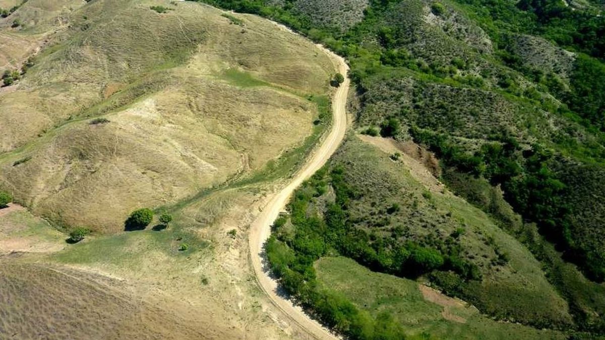 República Dominicana construirá una verja perimetral en la frontera con Haití República Dominicana construirá una verja perimetral en la frontera con Haití