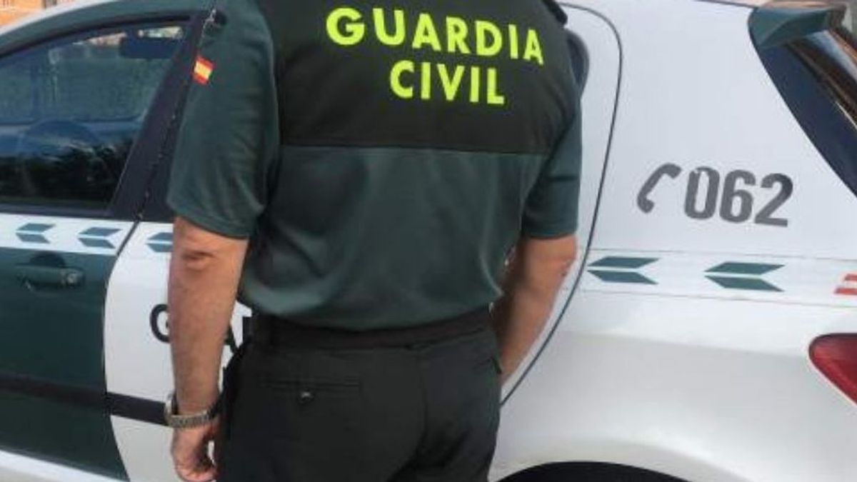 Piden 9 meses de cárcel para una guardia civil que se quejó de que un mando olía mal Piden 9 meses de cárcel para una guardia civil que se quejó de que un mando olía mal