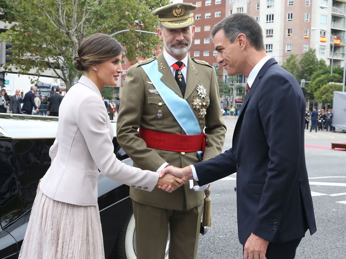 Copia el look: jersey y pantalón de cuadros, el uniforme de la temporada