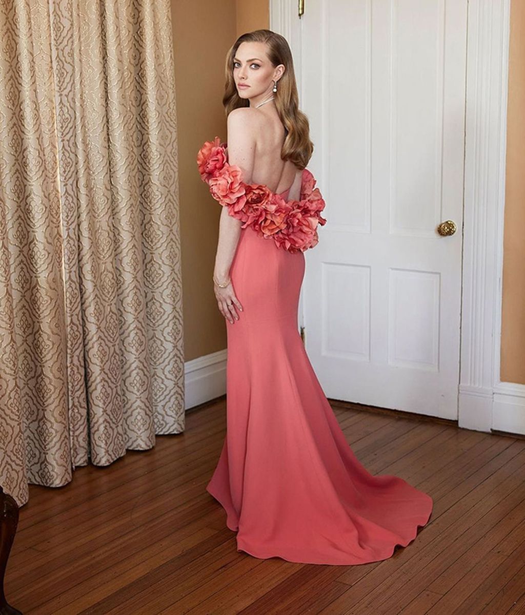 Vestidos de gala, en casa: la no alfombra roja de los Globos de Oro 2021