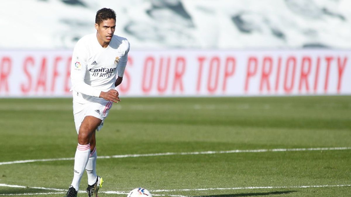 El Manchester United, dispuesto a ofrecer 86 millones de euros para fichar a Varane