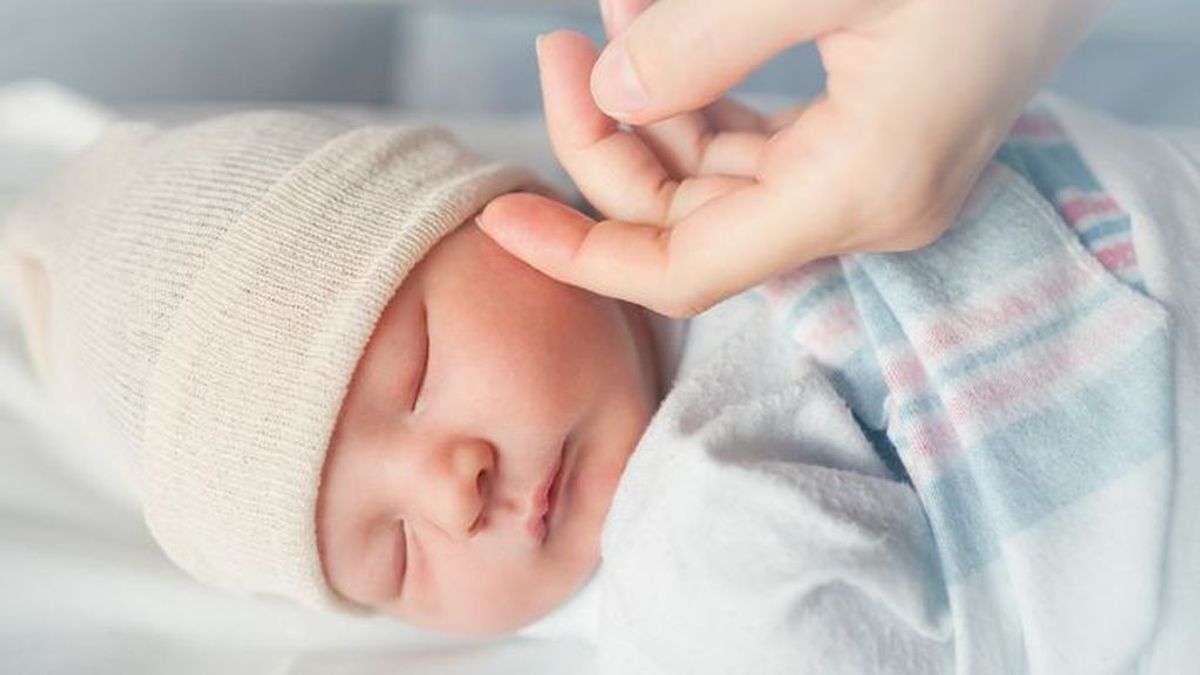 Cómo dormir al bebé de forma fácil y segura: siete opciones para que el pequeño concilie el sueño.