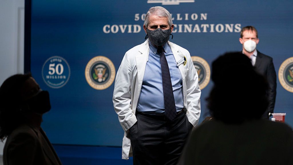 Fauci "muy preocupado" por la nueva variante de la COVID-19 detectada en Nueva York Fauci "muy preocupado" por la nueva variante de la COVID-19 detectada en Nueva York