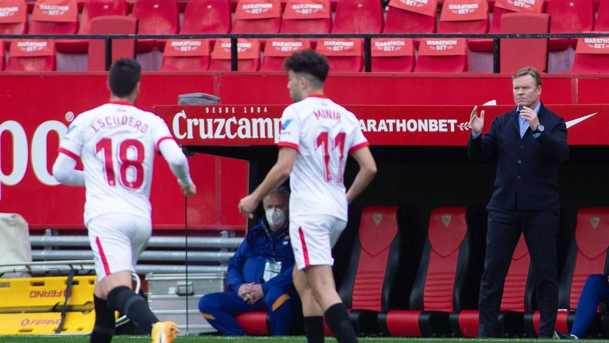 Koeman confía en la remontada ante el Sevilla: "Sería una inyección de moral y podemos hacerlo" Koeman confía en la remontada ante el Sevilla: "Sería una inyección de moral y podemos hacerlo"