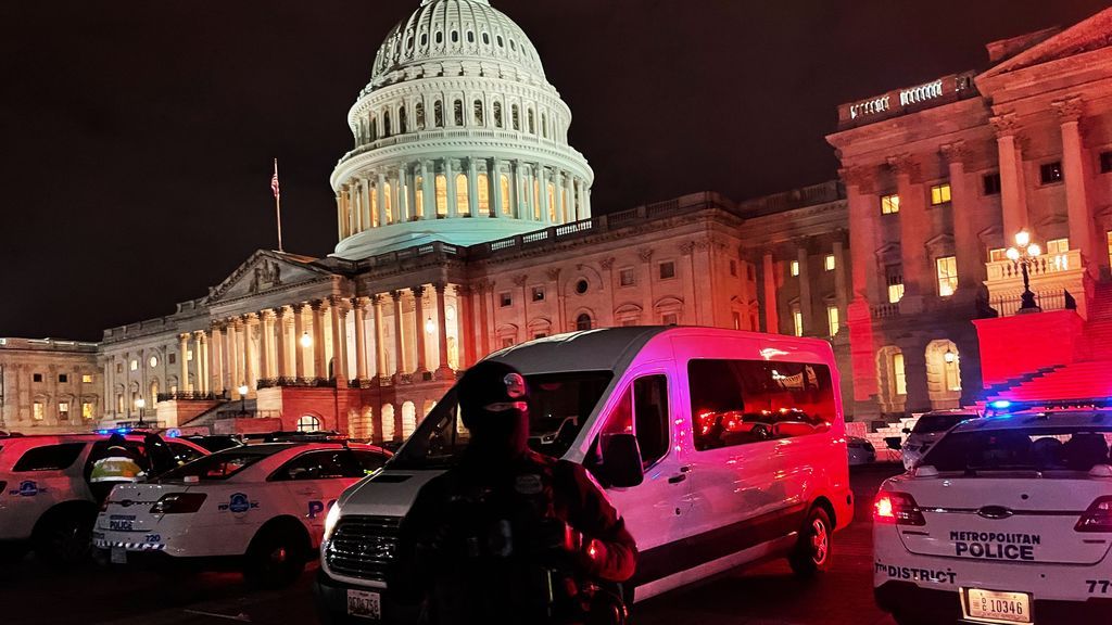 La policía estadounidense alerta de un "complot" para asaltar el Capitolio este jueves La policía estadounidense alerta de un "complot" para asaltar el Capitolio este jueves