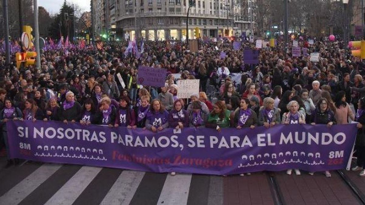 Grito feminista en un  8M alternativo a pesar de la pandemia