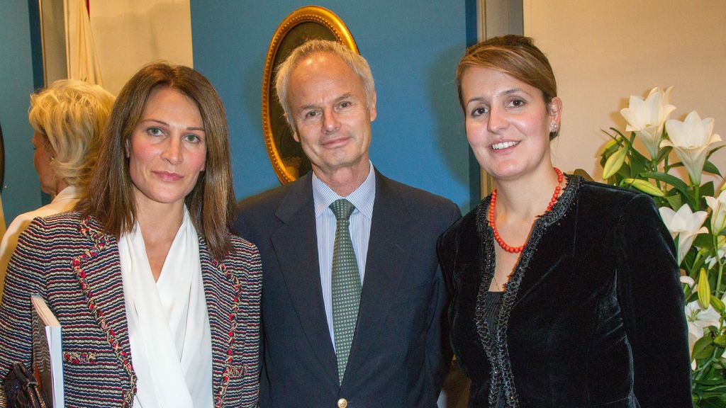 Álvaro de Orleans niega ser el "testaferro" de su primo, el rey emérito, y se desmarca de las regularizaciones