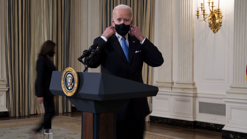 Biden promete vacunas contra la covid para todos los adultos de Estados Unidos a finales de mayo Biden promete vacunas contra la covid para todos los adultos de Estados Unidos a finales de mayo