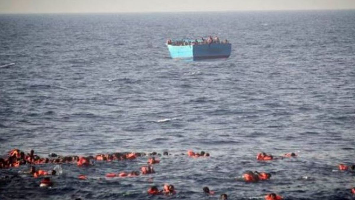 Mueren ahogadas 20 personas al ser arrojadas por la borda por los traficantes frente a las costas de Yibuti