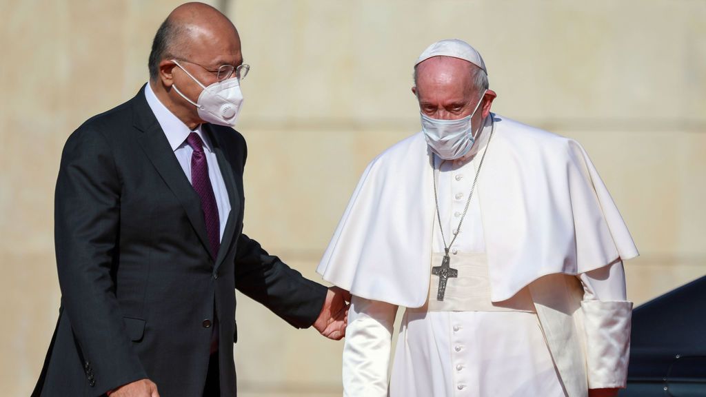 El Papa Francisco llega a Bagdad para una arriesgada e histórica gira por Irak El Papa Francisco llega a Bagdad para una arriesgada e histórica gira por Irak
