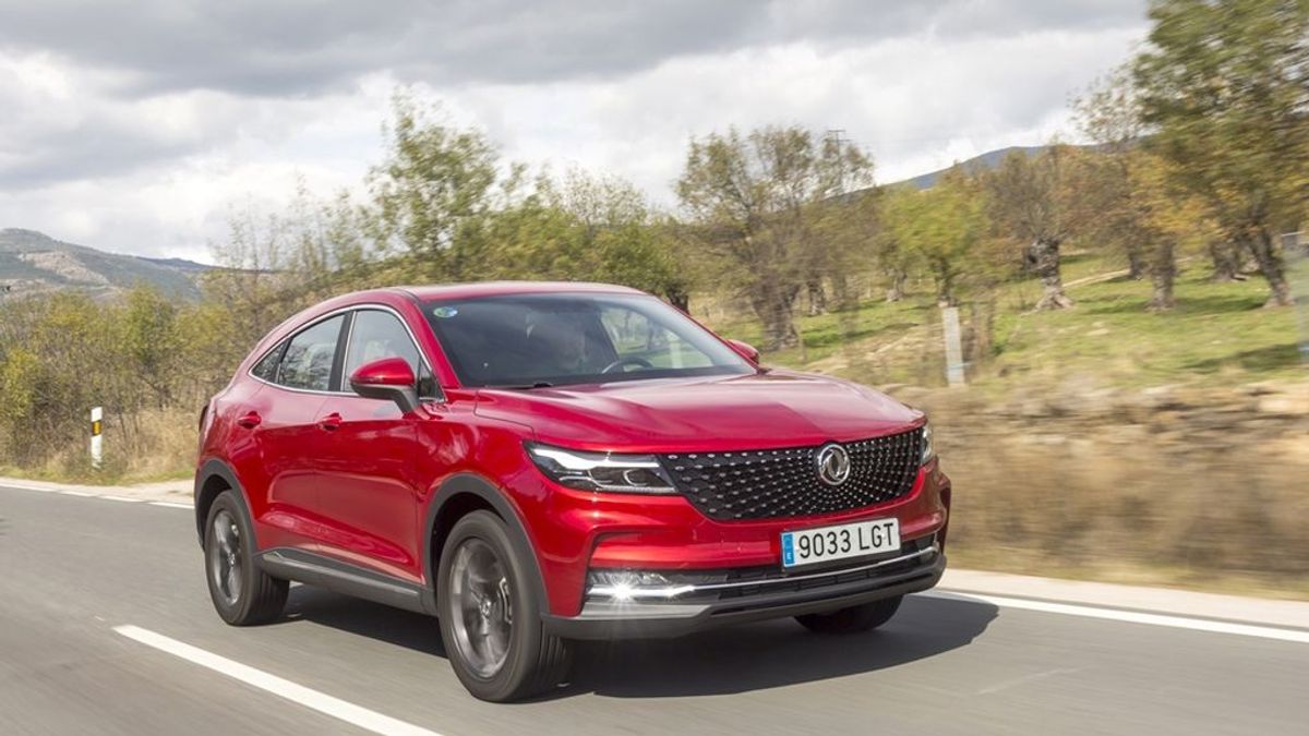 A prueba: DSFK F5 el bonito todocamino chino de estilo coupé que aprueba sin terminar de convencer A prueba: DSFK F5 el bonito todocamino chino de estilo coupé que aprueba sin terminar de convencer