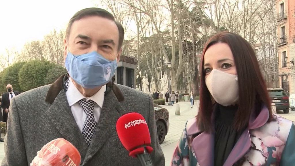 Pedro J Ramírez da su opinión sobre la vacunación de las infantas