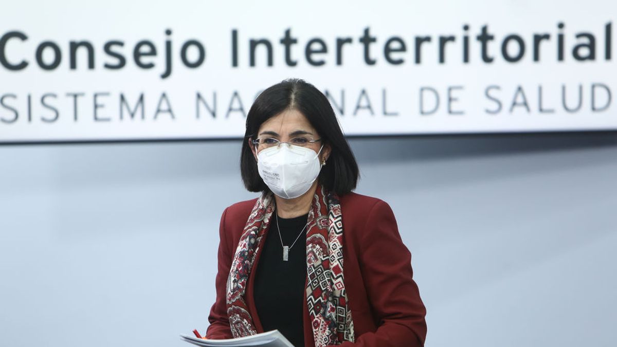 Andalucía y Galicia acusan a Sanidad de "deslealtad" por filtrar las medidas para Semana Santa Andalucía y Galicia acusan a Sanidad de "deslealtad" por filtrar las medidas para Semana Santa