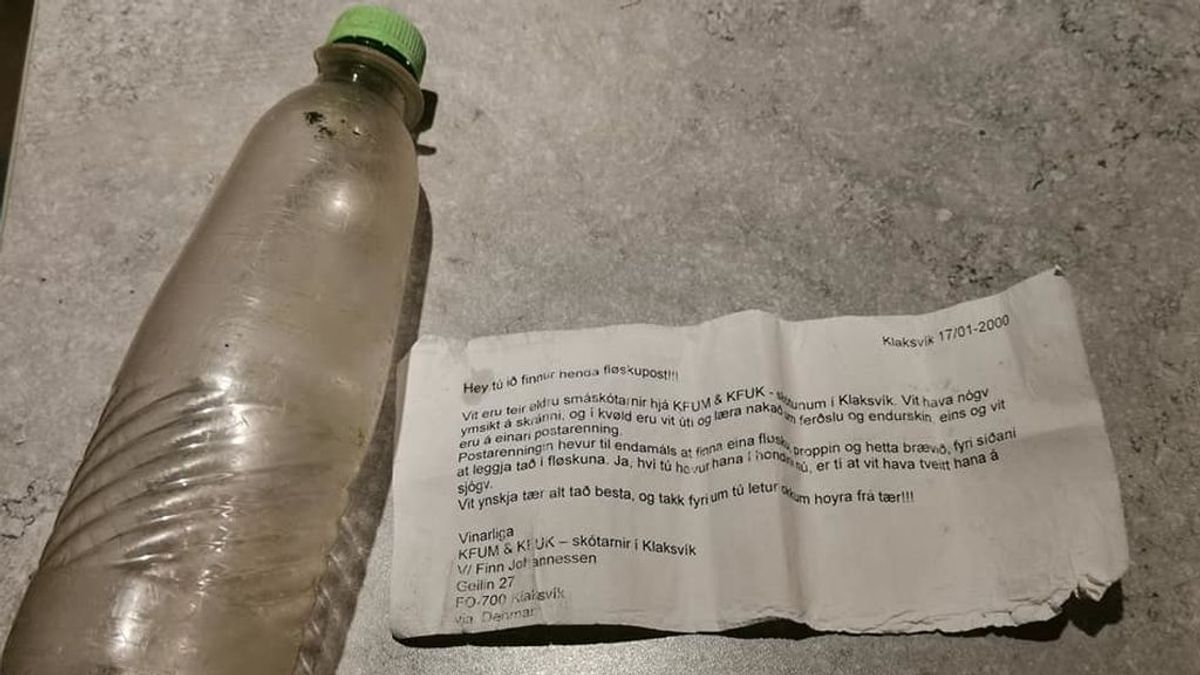 Hallan en Escocia una botella con un mensaje tirada al mar por un grupo de scouts hace 21 años