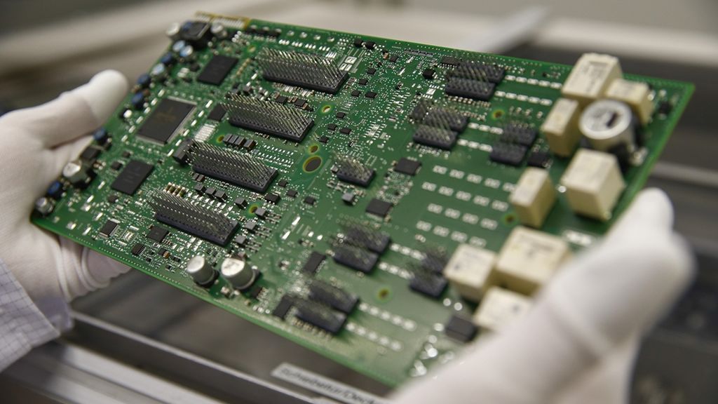 Supercomputadora, placa base 1