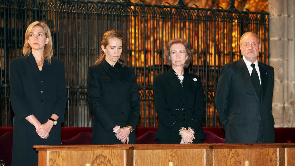 La transparencia de Zarzuela no llega a las infantas y tampoco a Juan Carlos I, aunque es parte de la Familia Real La transparencia de Zarzuela no llega a las infantas y tampoco a Juan Carlos I, aunque es parte de la Familia Real