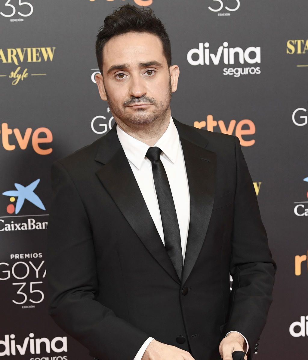José Antonio Bayona en la alfombra roja de los Premios Goya 2021