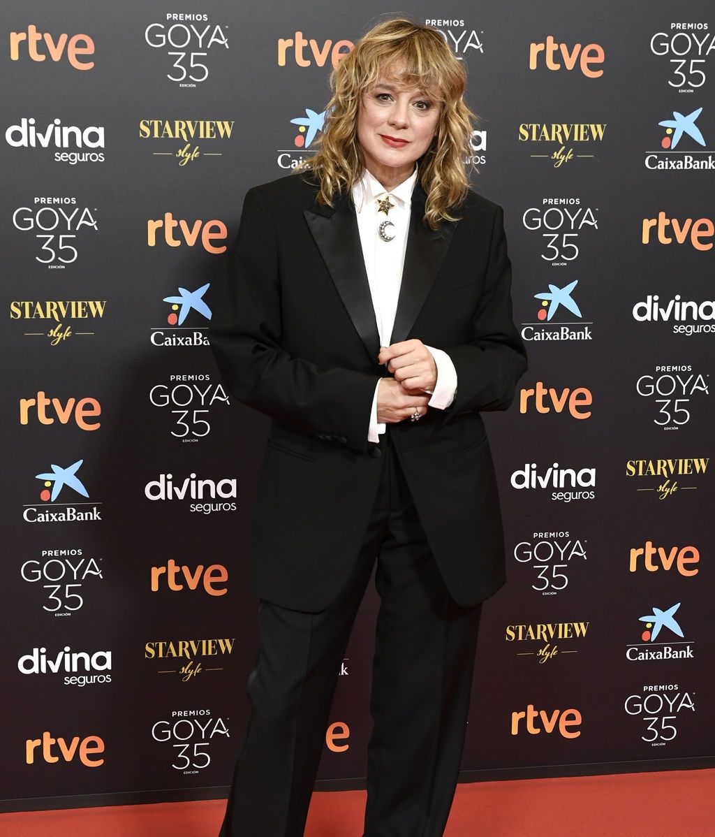 Emma Suárez en la alfombra roja de los Premios Goya 2021