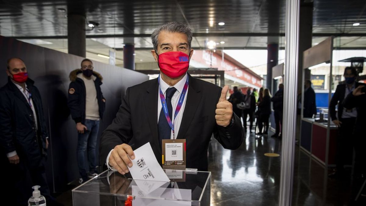 La encuesta a pie de urna da como ganador a Joan Laporta con el 58,3% de los votos La encuesta a pie de urna da como ganador a Joan Laporta con el 58,3% de los votos