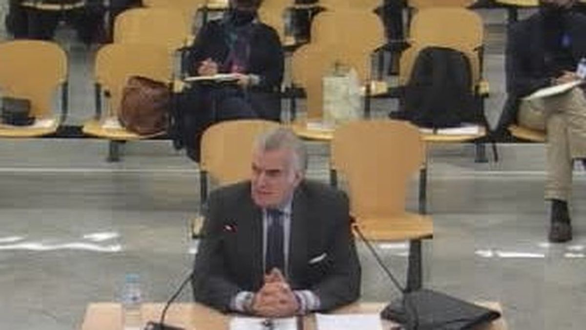 Caja B del PP: las cinco acusaciones de Bárcenas al PP y sus dirigentes, más dañinas fuera del juicio que dentro Caja B del PP: las cinco acusaciones de Bárcenas al PP y sus dirigentes, más dañinas fuera del juicio que dentro