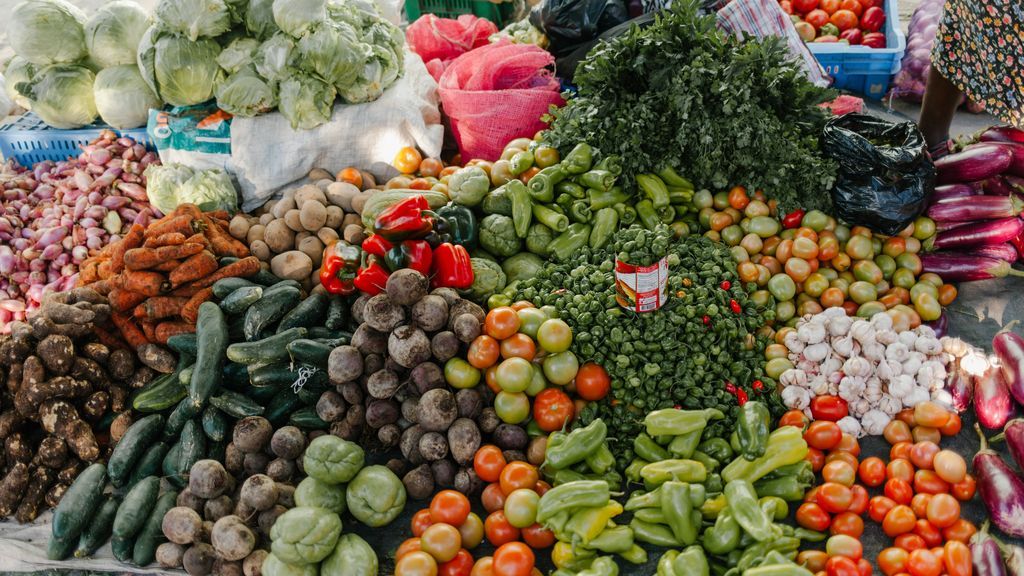 Llevar el huerto a la gran ciudad: las 5 verduras más fáciles de cultivar en casa