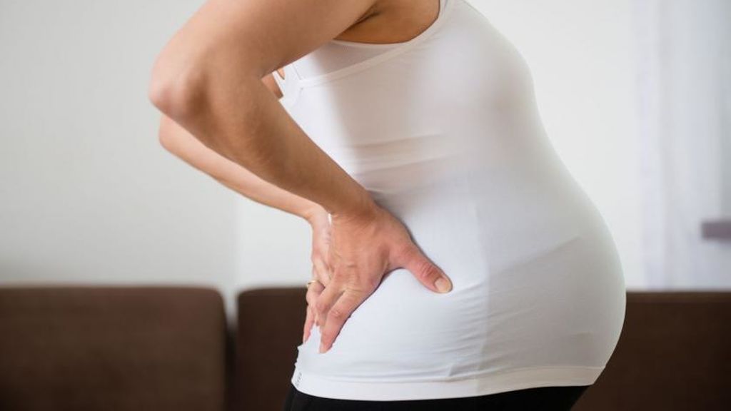Así, será muy importante realizar algunos ejercicios, como aquellos que activan la zona lumbar.