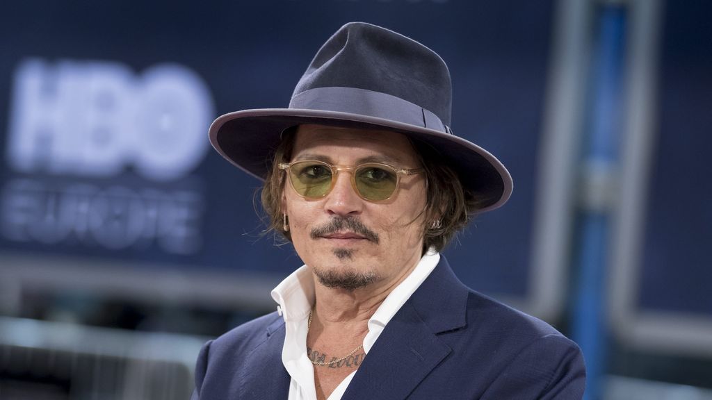 Johnny Depp vende su pueblo privado: así es el refugio del actor en la Provenza francesa