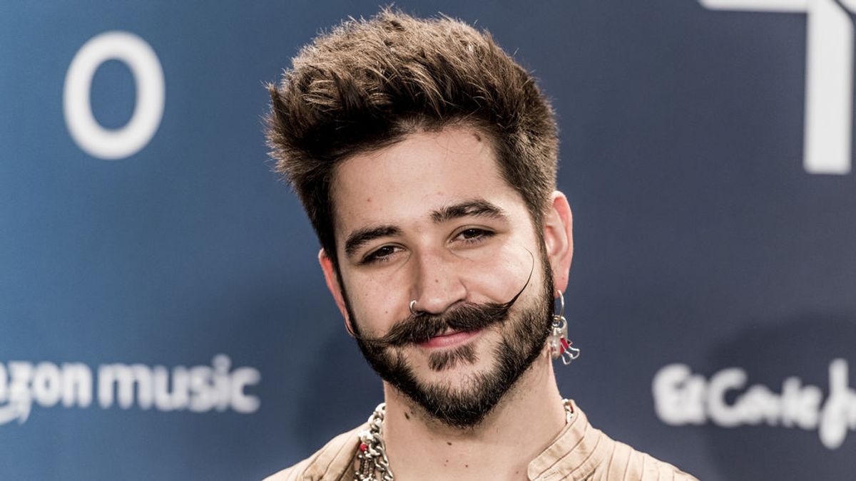 Camilo, el "bigote" de más éxito salido de Factor X, presenta nuevo disco: 'Mis manos' Camilo, el "bigote" de más éxito salido de Factor X, presenta nuevo disco: 'Mis manos'