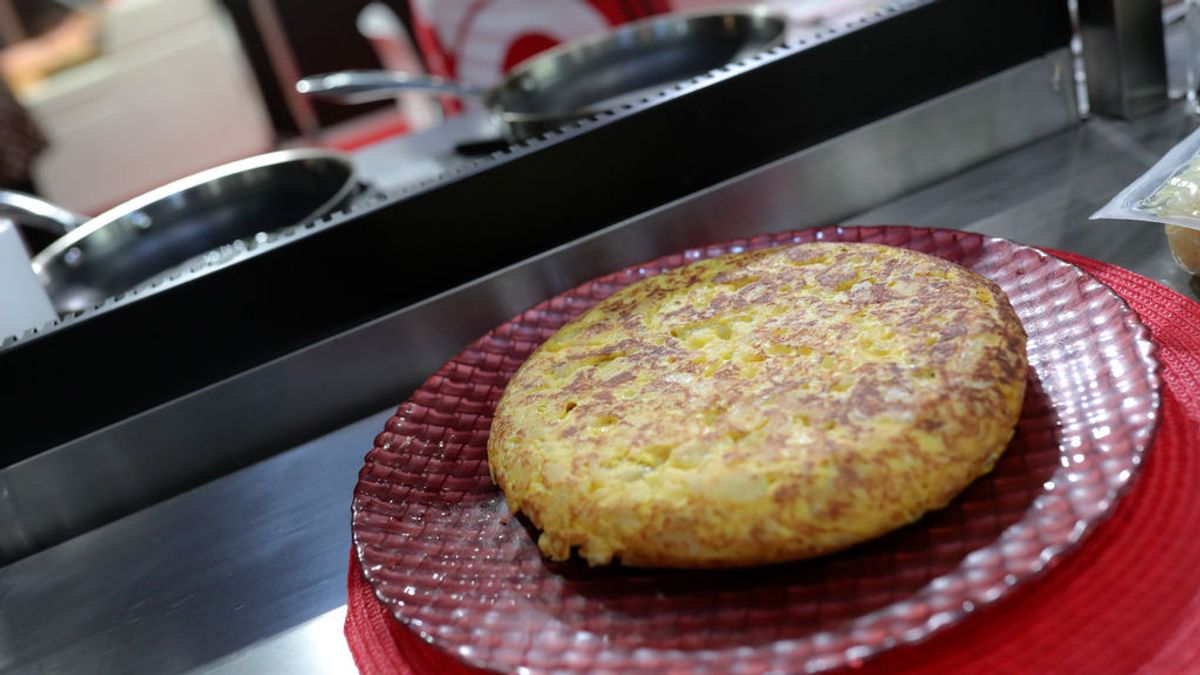 La tortilla de patatas, un icono gastronómico con puntos y debates para todos los gustos La tortilla de patatas, un icono gastronómico con puntos y debates para todos los gustos