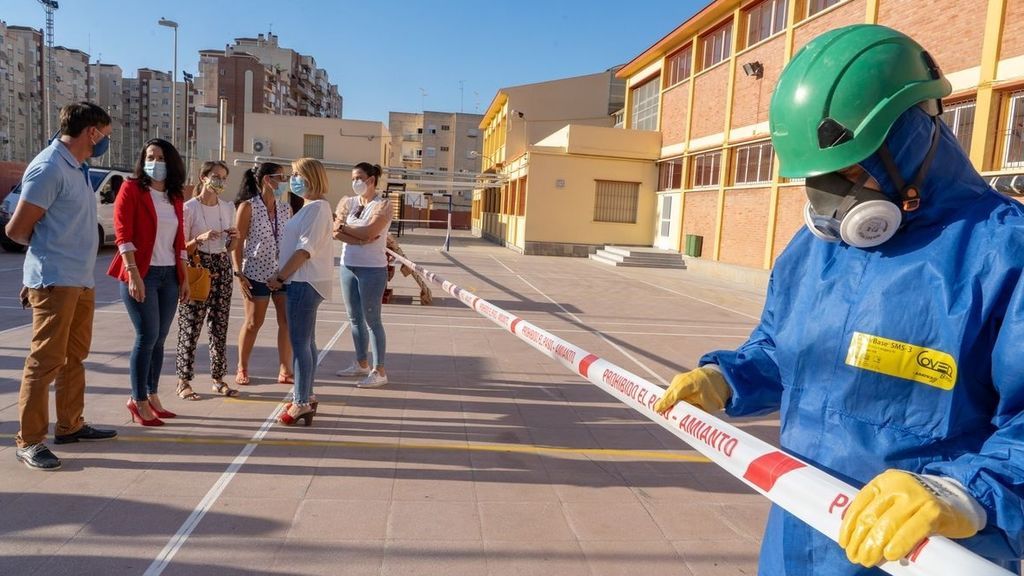 Un millón de niños estudian en colegios expuestos al amianto en España Un millón de niños estudian en colegios expuestos al amianto en España