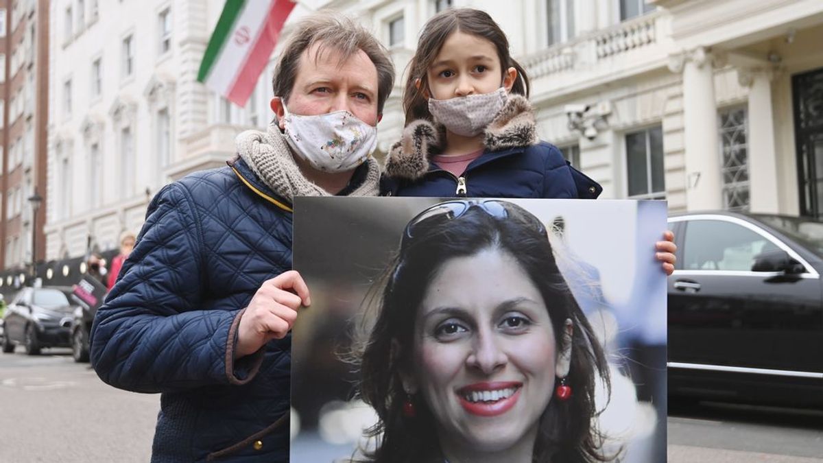 Liberan a la británica-iraní Zaghari-Ratcliffe, pero tendrá que afrontar un nuevo juicio